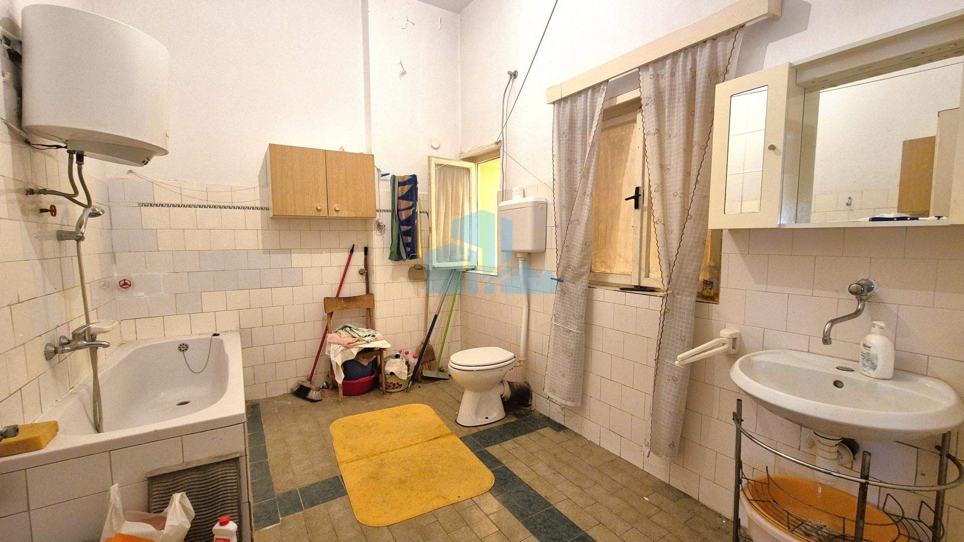 Stan u Zadru, 98,42m2 Prestižna lokacija